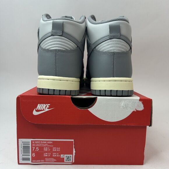 Nike Dunk High WMNS “Aged Grey/Grey Sail” 2023 - Picture 4 of 5